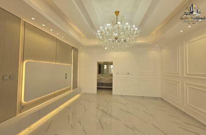 Villa - 5 Bedrooms - 7 Bathrooms for rent in Al Yasmeen 1 - Al Yasmeen - Ajman