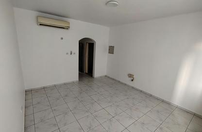 Apartment - Studio - 1 for rent in Abu Shagara building - Abu shagara - Sharjah Apartment - Studio - 1 for rent in Abu Shagara building - Abu shagara - Sharjah