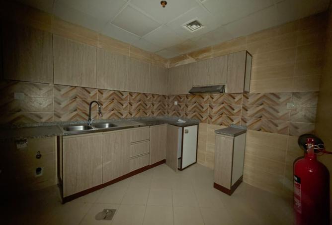 130657739 - Property Image 3