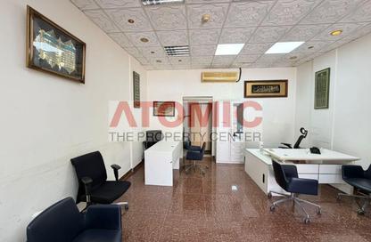 متجر - استوديو - 1 حمام للايجار في O06 - طراز فارسي - المدينة العالمية - دبي