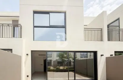 تاون هاوس - 2 غرف نوم - 4 حمامات للايجار في قرية الحمرا - رأس الخيمة