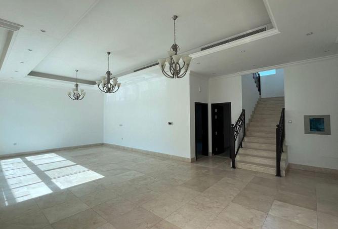 113696011 - Property Image 3