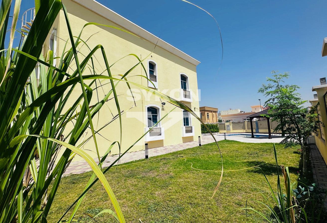Stunning 5BR | Standalone Villa | Pool and Garden photo 4