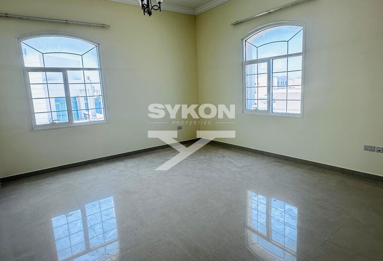 Stunning 5BR | Standalone Villa | Pool and Garden photo 5