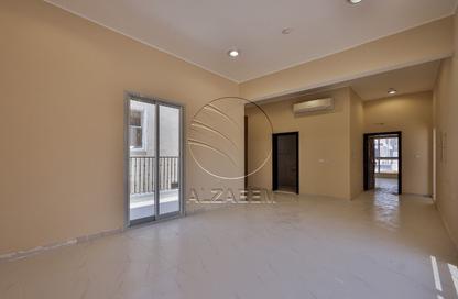 Villa - 4 - 6 for rent in Madinat Al Riyad - Abu Dhabi