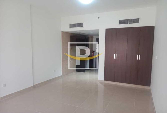 73110865 - صورة العقار 3