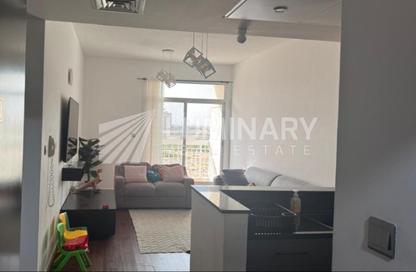 Apartment - 2 Bedrooms - 3 Bathrooms for sale in Mazaya 22 - Queue Point - Liwan - Dubai