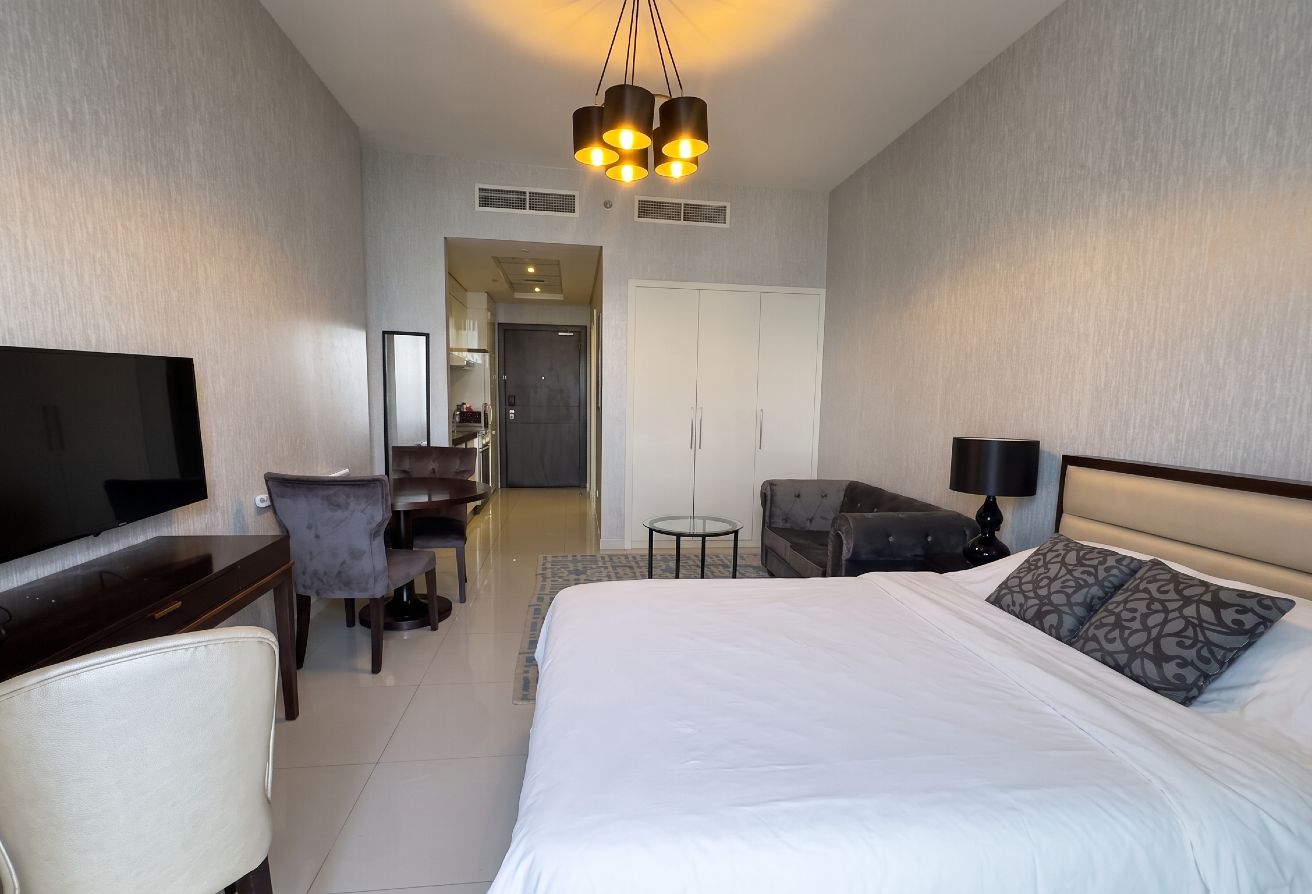 Very High Floor | 12 Cheques | Open View