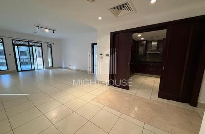Apartment - 2 Bedrooms - 3 Bathrooms for rent in Reehan 1 - Reehan - Old Town - Downtown Dubai - Dubai