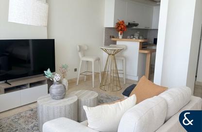 Apartment - Studio - 1 for sale in Sky Gardens - DIFC - Dubai