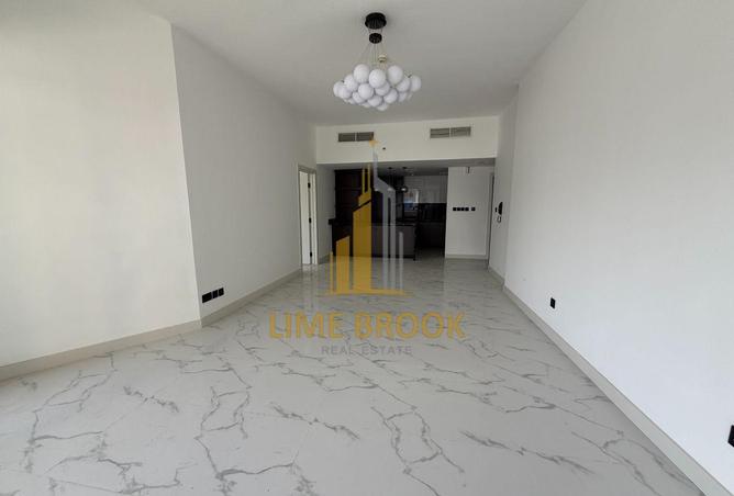 92270477 - Property Image 2
