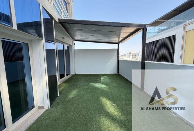 CHILLER FREE  |  LUXURY 1BR   |  PRIME LOCATION |