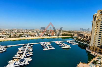Apartment - 3 Bedrooms - 5 Bathrooms for rent in Marina Residences 2 - Marina Residences - Palm Jumeirah - Dubai