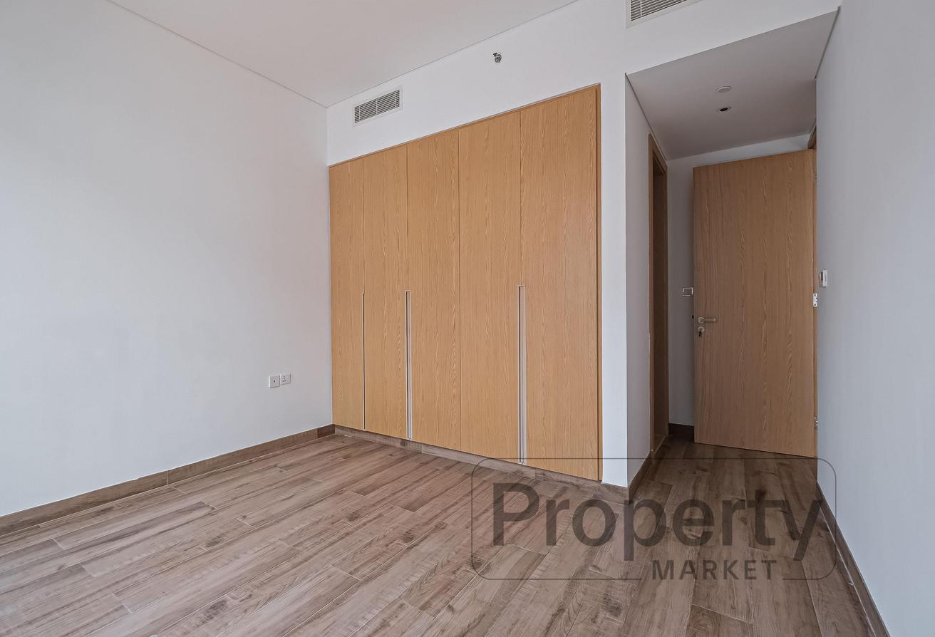 Upgraded | 2-Balconies | 12 Payments Option photo 12