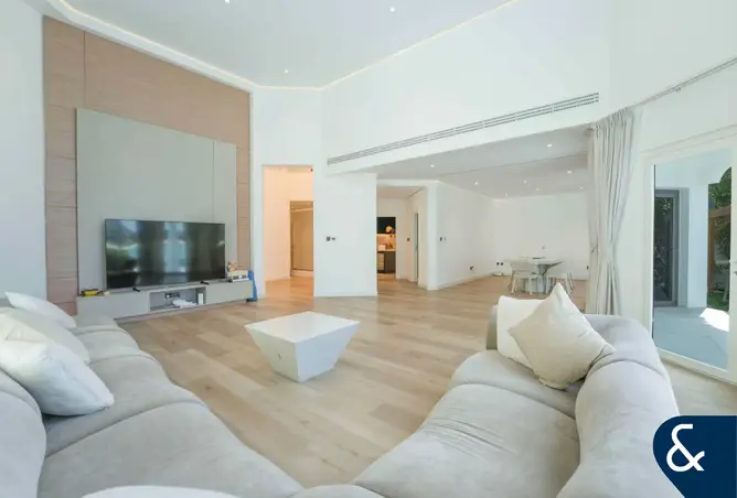 131571483 - Property Image 3