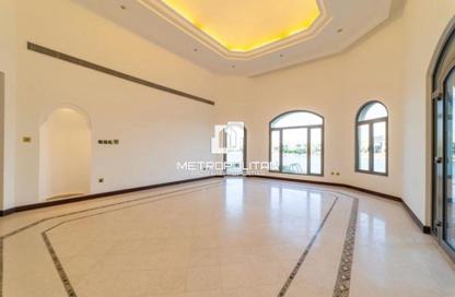 Villa - 5 - 7 for sale in Garden Homes Frond P - Garden Homes - Palm Jumeirah - Dubai