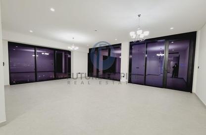 Apartment - 3 Bedrooms - 5 Bathrooms for rent in Health care City - Dubai Healthcare City - Bur Dubai - Dubai