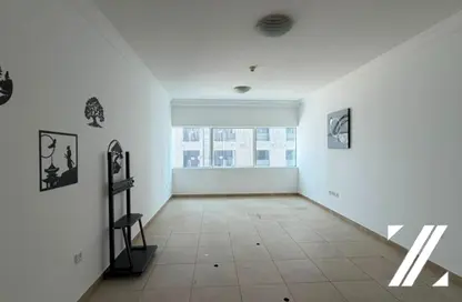 Apartment - 1 Bedroom - 2 Bathrooms for rent in MAG 218 - Dubai Marina - Dubai
