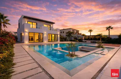 Villa - 4 Bedrooms - 4 Bathrooms for sale in District 6 - Royal Park - Jumeirah Park - Dubai