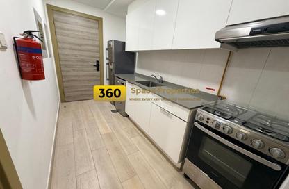 Apartment - Studio - 1 Bathroom for rent in Bloom Towers C - Bloom Towers - District 10 - Jumeirah Village Circle - Dubai Apartment - Studio - 1 Bathroom for rent in Bloom Towers C - Bloom Towers - District 10 - Jumeirah Village Circle - Dubai