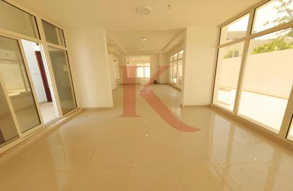 Villa - 6 - 7+ for rent in Khalifa City A - Khalifa City - Abu Dhabi