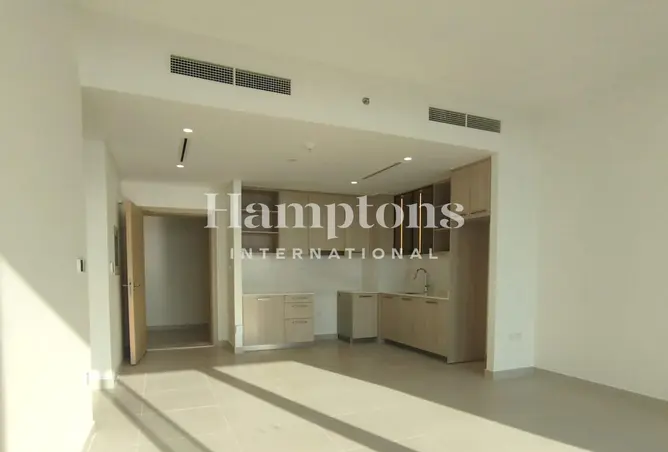 107300407 - Property Image 3
