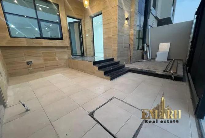 103677115 - Property Image 3