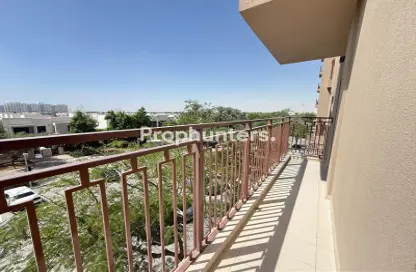 Apartment - 3 Bedrooms - 4 Bathrooms for rent in Zahra Apartments 2B - Zahra Apartments 2 - Zahra Apartments - Town Square - Dubai