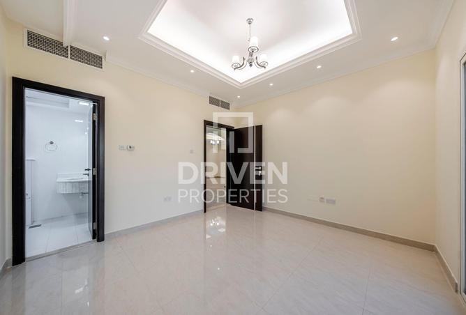 81108375 - Property Image 3