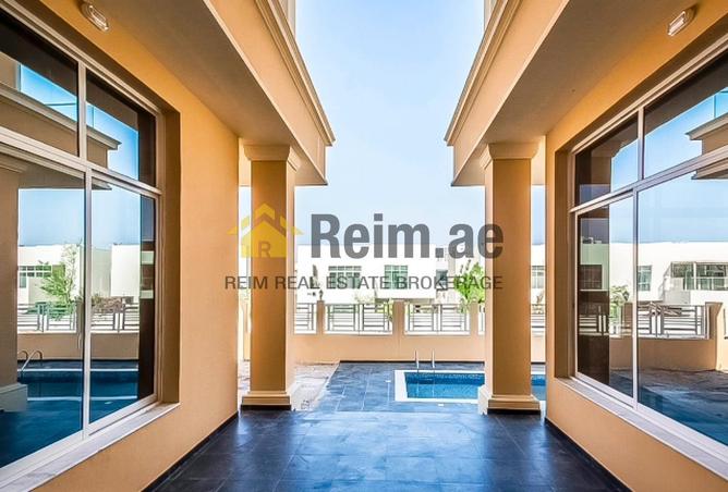 71117820 - Property Image 2