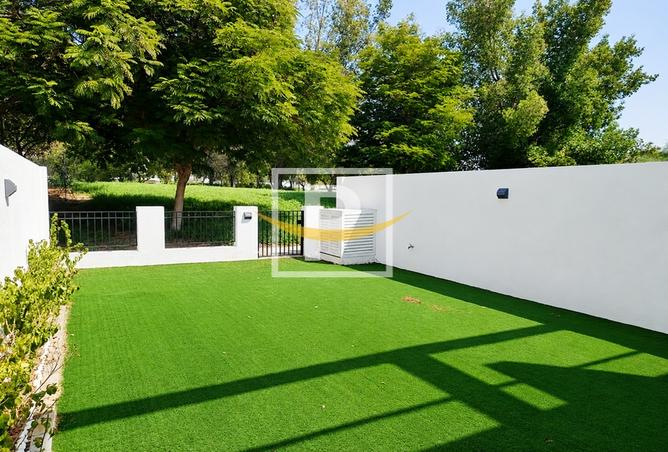 106402500 - Property Image 2