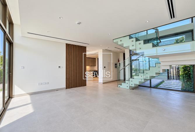 3-bed townhouse in Souk Al Jubail · Brand new — photo 2