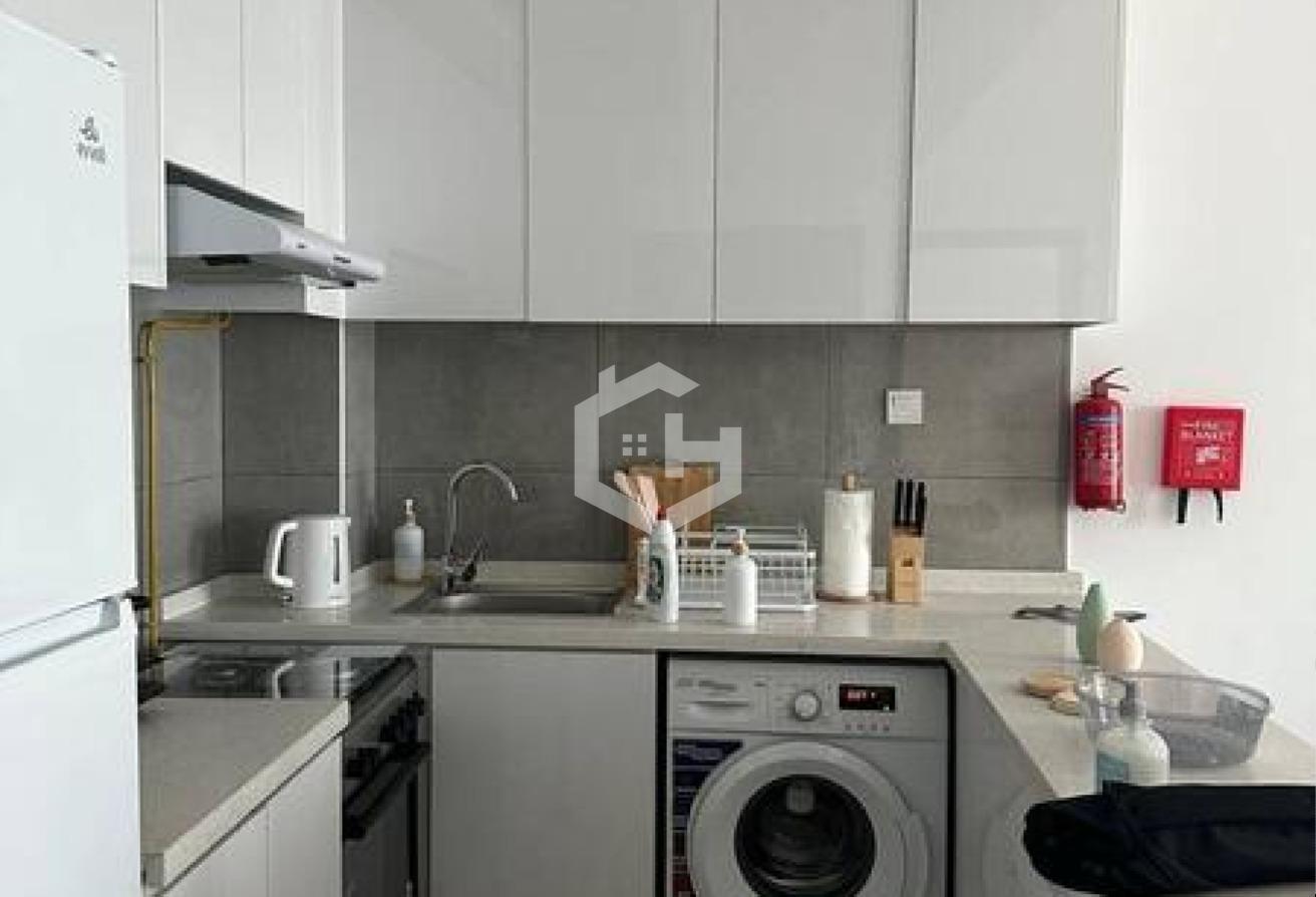 Near Metro | Furnished | Spacious | Prime Location photo 8