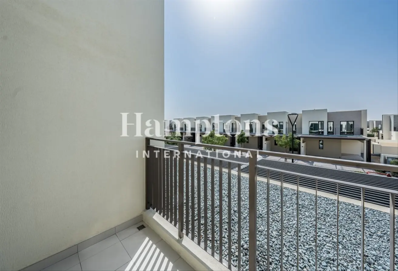 166076606 - Property Main Image