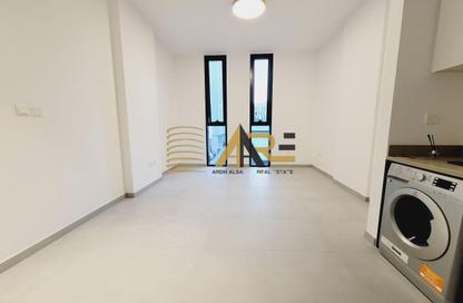Apartment - 1 Bedroom - 2 Bathrooms for rent in East Village - Aljada - Sharjah