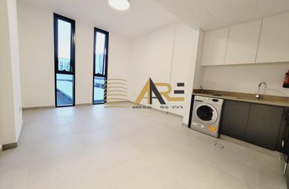 Apartment - 1 Bedroom - 2 Bathrooms for rent in East Village - Aljada - Sharjah
