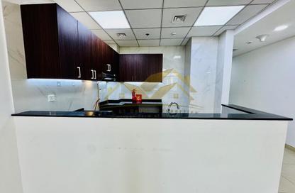 Apartment - 1 Bedroom - 2 Bathrooms for rent in Jumeirah Garden City - Al Satwa - Dubai