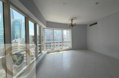 Apartment - 1 Bedroom - 2 Bathrooms for rent in Al Majaz 3 - Al Majaz - Sharjah Apartment - 1 Bedroom - 2 Bathrooms for rent in Al Majaz 3 - Al Majaz - Sharjah