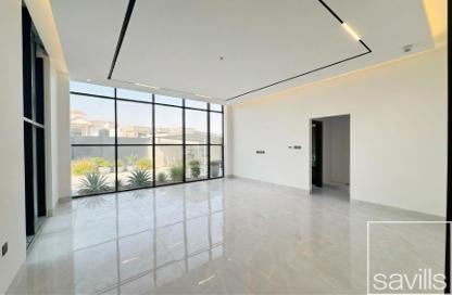 Villa - 4 - 5 for rent in Al Aweer 1 - Al Aweer - Dubai