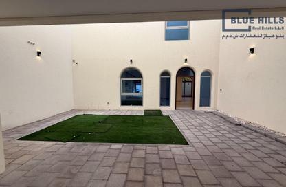 Villa - 4 - 6 for rent in Al Garhoud Villas - Al Garhoud - Dubai