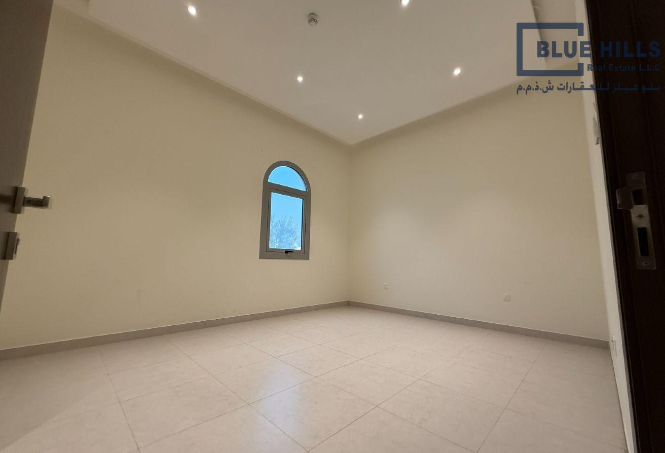 1 Year Old | 4+Maids Room | Free Appliances photo 10