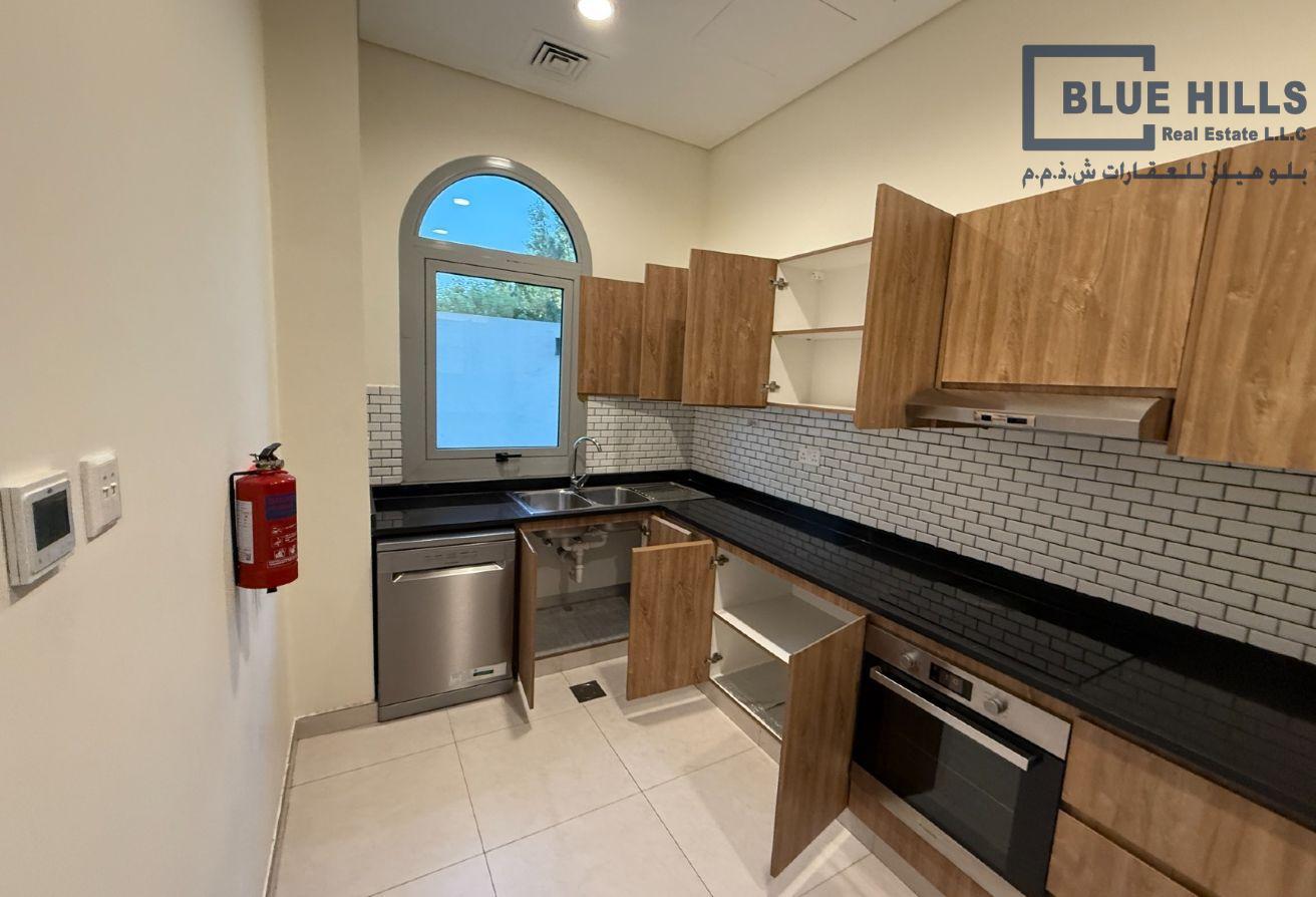 1 Year Old | 4+Maids Room | Free Appliances photo 6