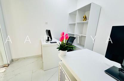 Office Space - Studio - 1 Bathroom for rent in Reem Residency - Al Karama - Dubai Office Space - Studio - 1 Bathroom for rent in Reem Residency - Al Karama - Dubai