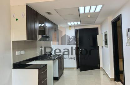 Apartment - Studio - 1 for rent in Tower 9 - Al Reef Downtown - Al Reef - Abu Dhabi