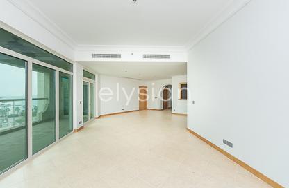 Apartment - 3 Bedrooms - 4 Bathrooms for rent in Al Shahla - Shoreline Apartments - Palm Jumeirah - Dubai