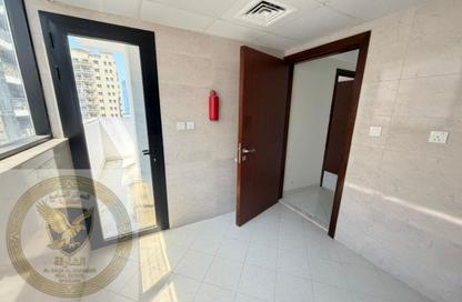Apartment - 1 Bedroom - 2 Bathrooms for rent in Al Taawoon Tower 1 - Al Taawoon Towers - Al Khan - Sharjah