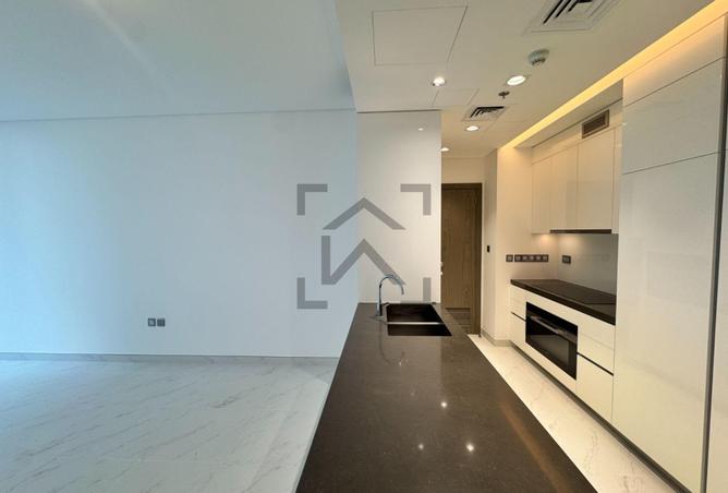 82815237 - Property Image 3