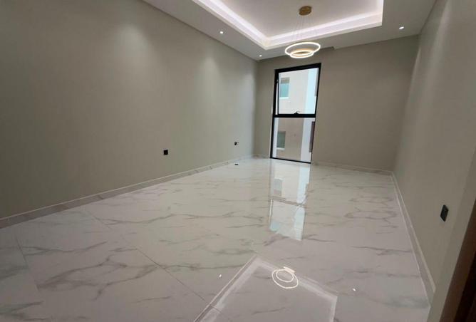 113720260 - Property Image 3