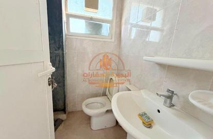 Warehouse - Studio - 1 for rent in Al Sajaa S - Al Sajaa - Sharjah