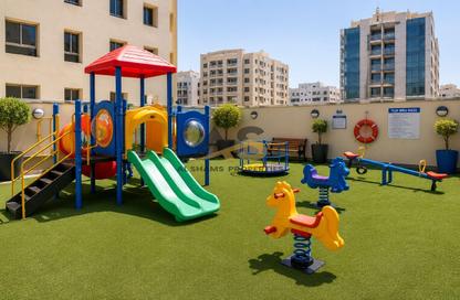 Apartment - 3 Bedrooms - 5 Bathrooms for rent in Diplomat Building - Umm Hurair 1 - Umm Hurair - Bur Dubai - Dubai Apartment - 3 Bedrooms - 5 Bathrooms for rent in Diplomat Building - Umm Hurair 1 - Umm Hurair - Bur Dubai - Dubai
